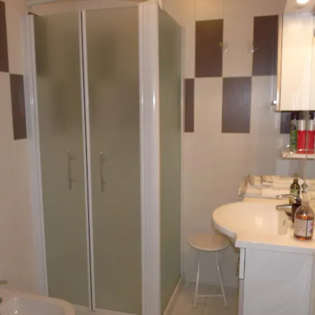 Marie Antoinette Deluxe Apartment Cannes